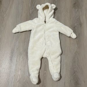 H&M Baby Bear Suit in cream